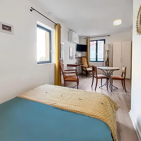 Climatise Les Teinturiers Apartment *